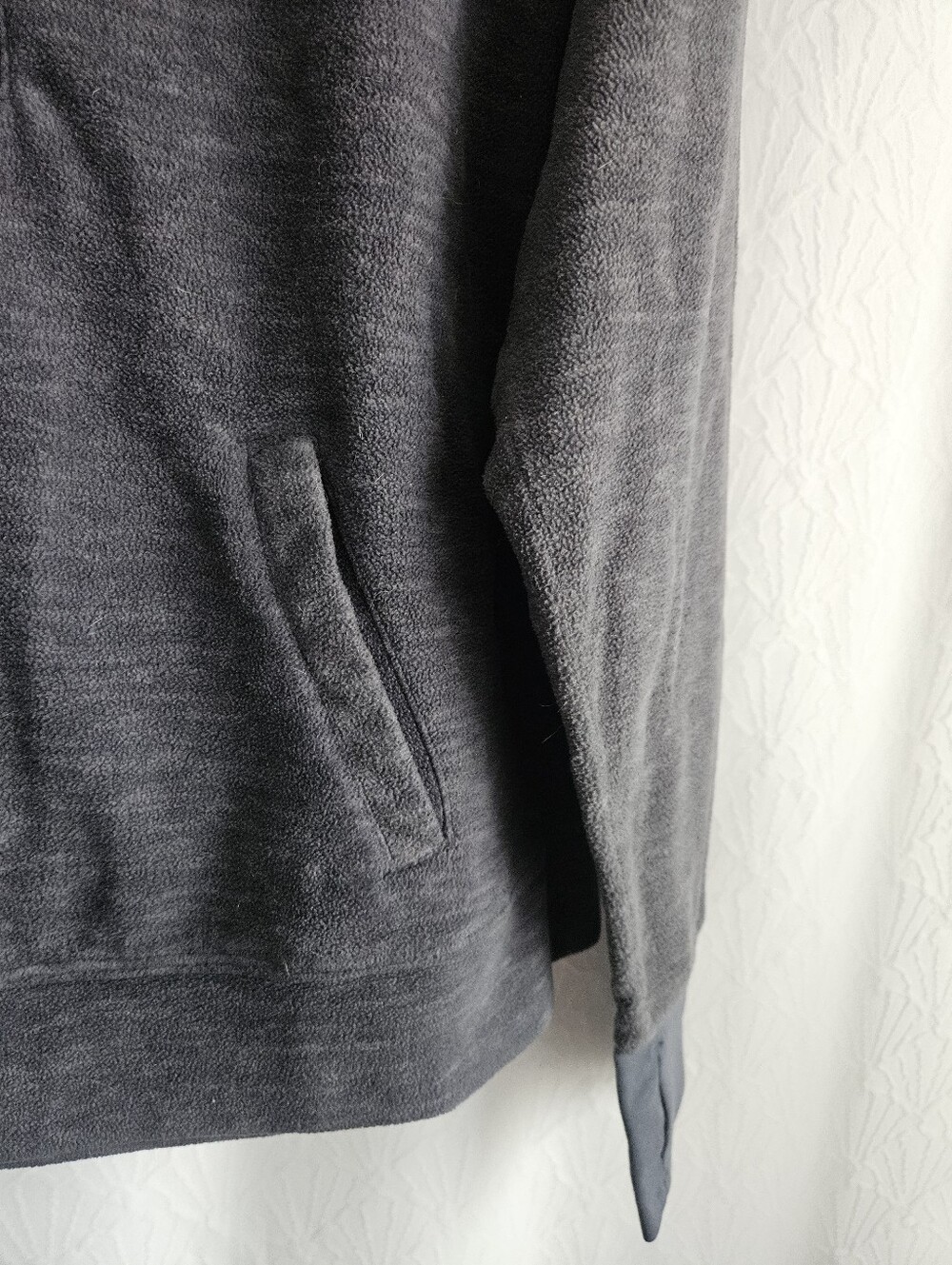 Old Navy Gray Fleece Pullover Hoodie Size Large - Picture 2 of 7